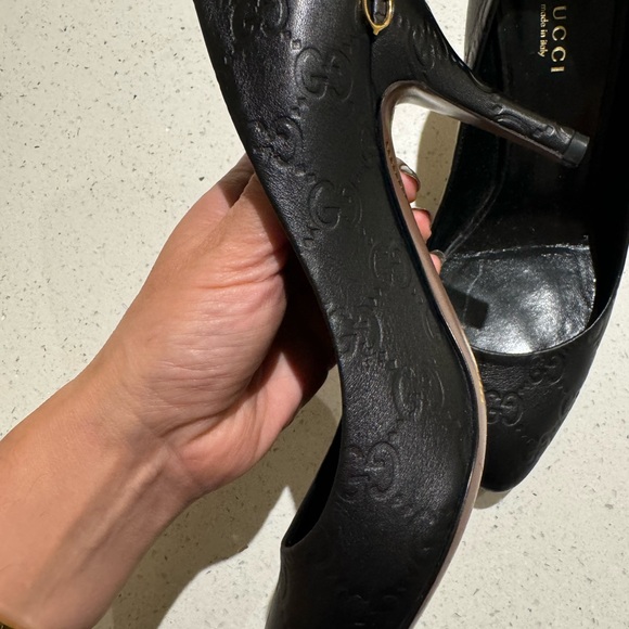 Gucci Women's Black Shoes - Picture 2 of 11